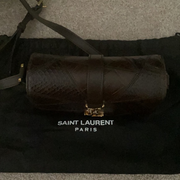 Saint Laurent Monogramm small flap bag. - Picture 5 of 10